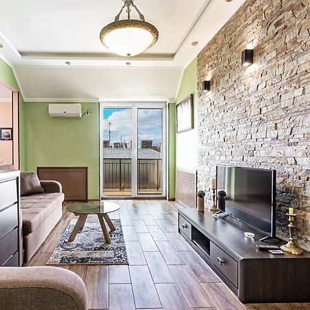 Apartments “U Prawnika” ลวีฟ ภายนอก รูปภาพ