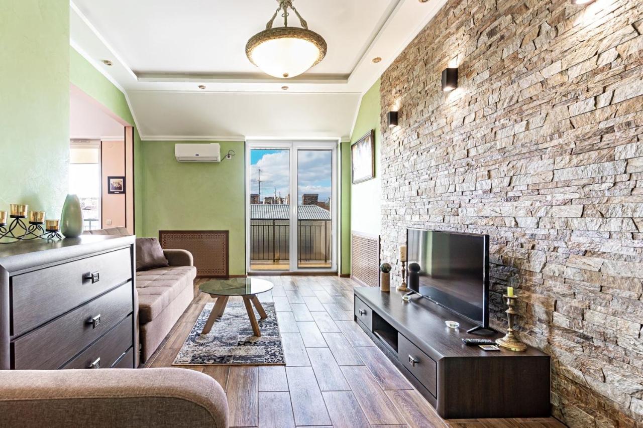Apartments “U Prawnika” ลวีฟ ภายนอก รูปภาพ